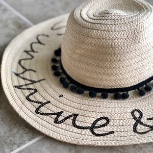 Betsey Johnson Accessories - NEW Floppy Beach Hat Betsey Johnson Accessories - NEW Floppy Beach Hat